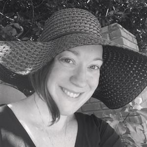 Meet your Posher, Lacy